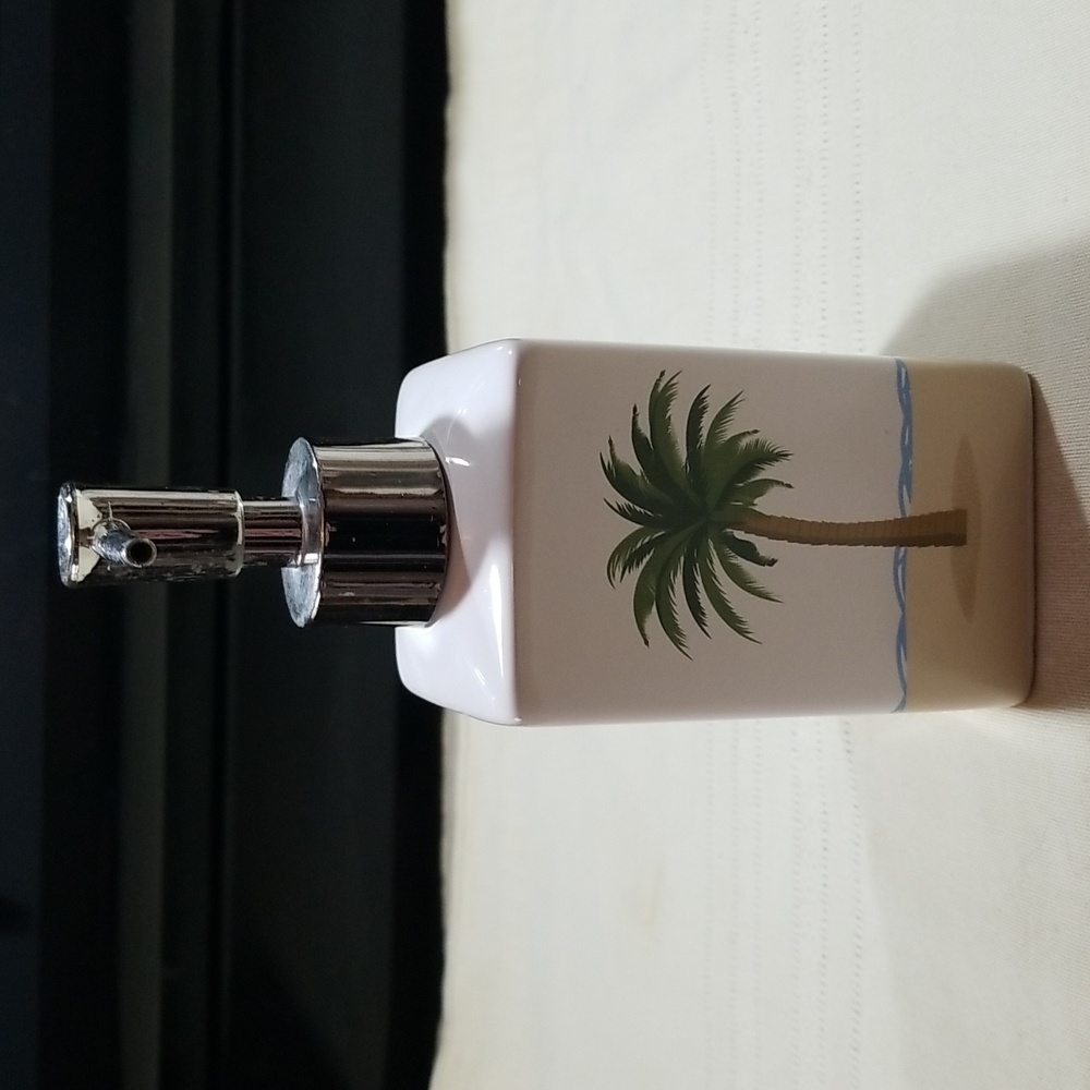 Ceramic Palm Tree Lotion Soap Dispenser TYBB26
